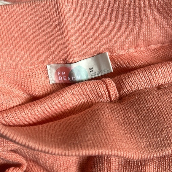 Free People Malibu Solid Surf Set Knit Sweater Coral Pink XS - Picture 13 of 14